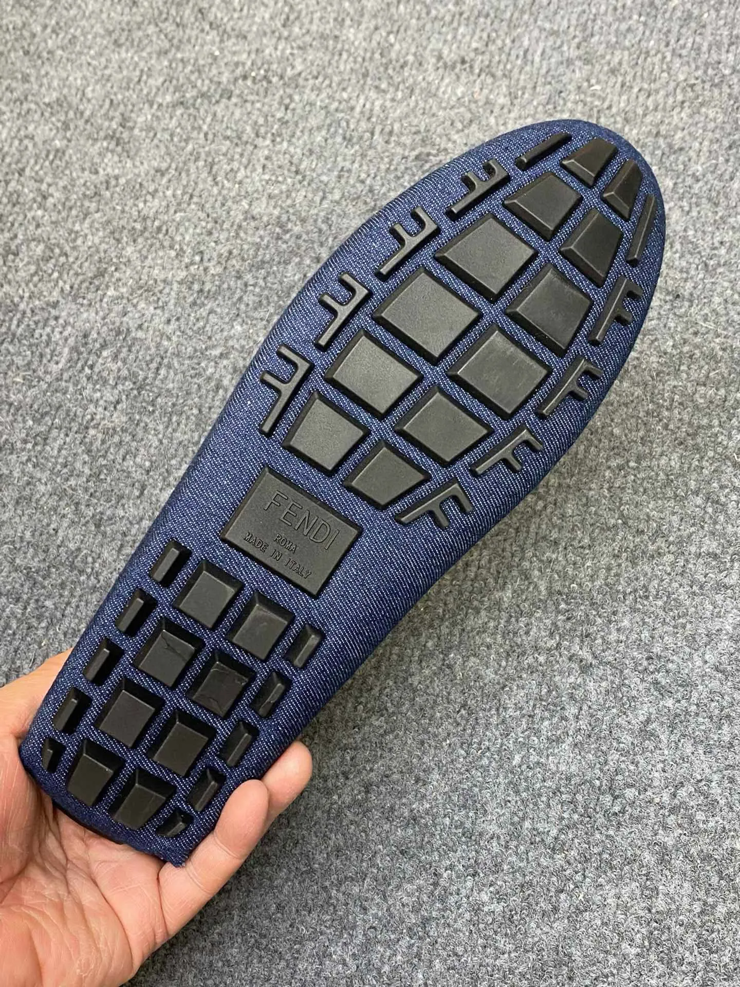 Men's Men's Shoes Men's Men's Shoes 💰700FENDI Fendi Men's Shoes are breathable and comfortable. Original development. Counters copy one to one. Imported cowhide. Niuri. 38 to 44. (can be ordered at 45.46. No returns or exchanges)